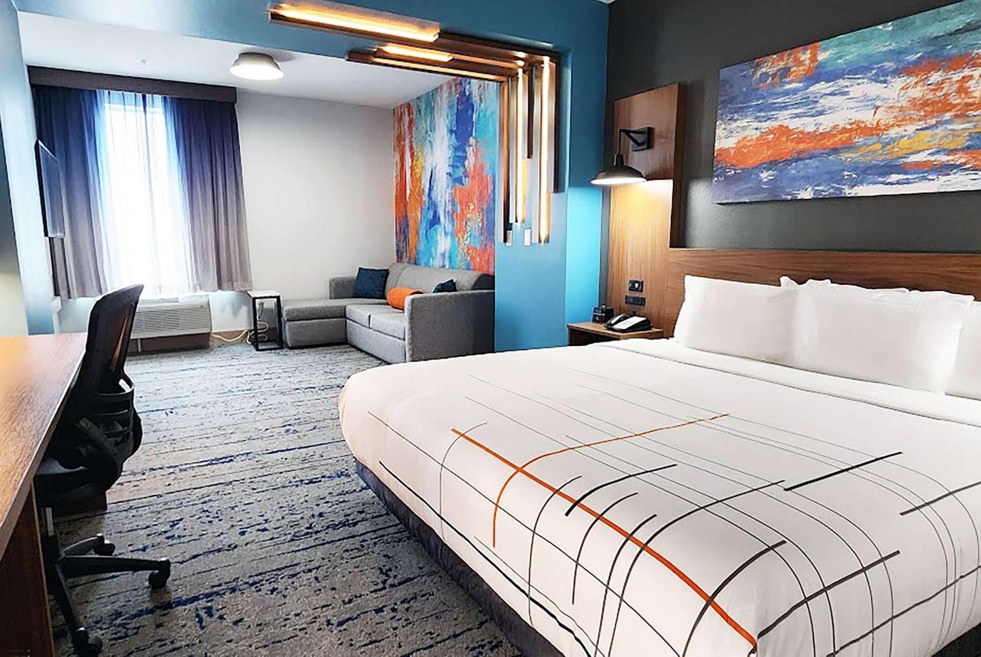 La Quinta Inn & Suites By Wyndham Austin South 外观 照片