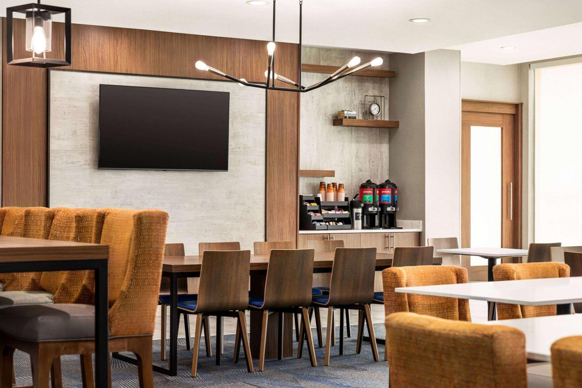 La Quinta Inn & Suites By Wyndham Austin South 外观 照片